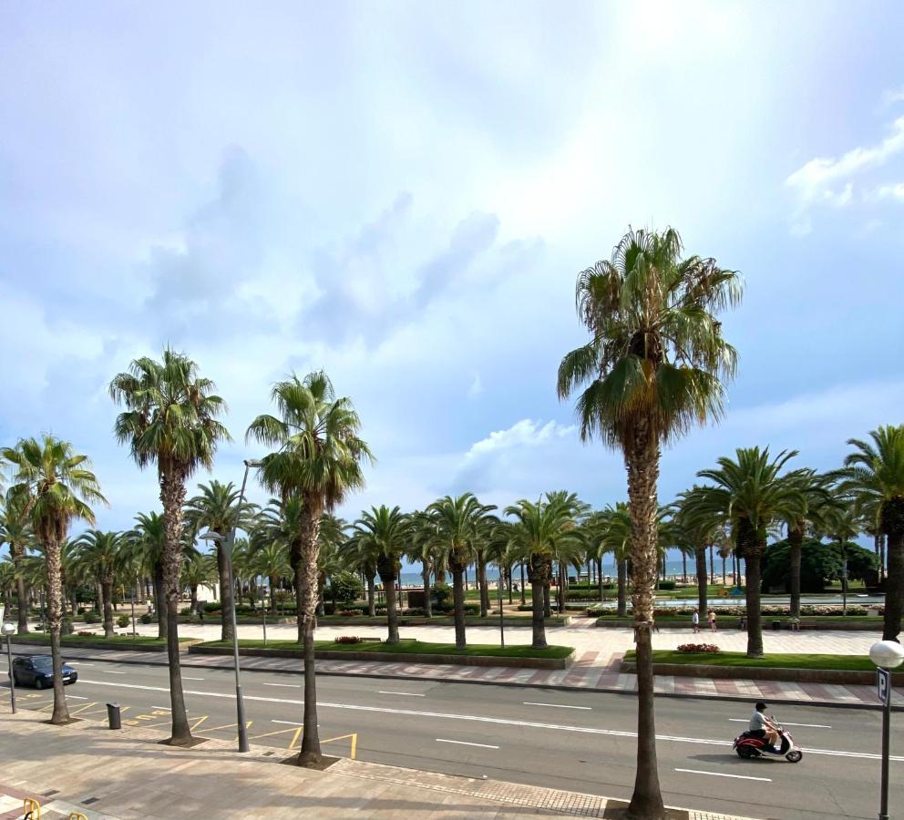 Acacias Suites Apartments 萨洛 外观 照片