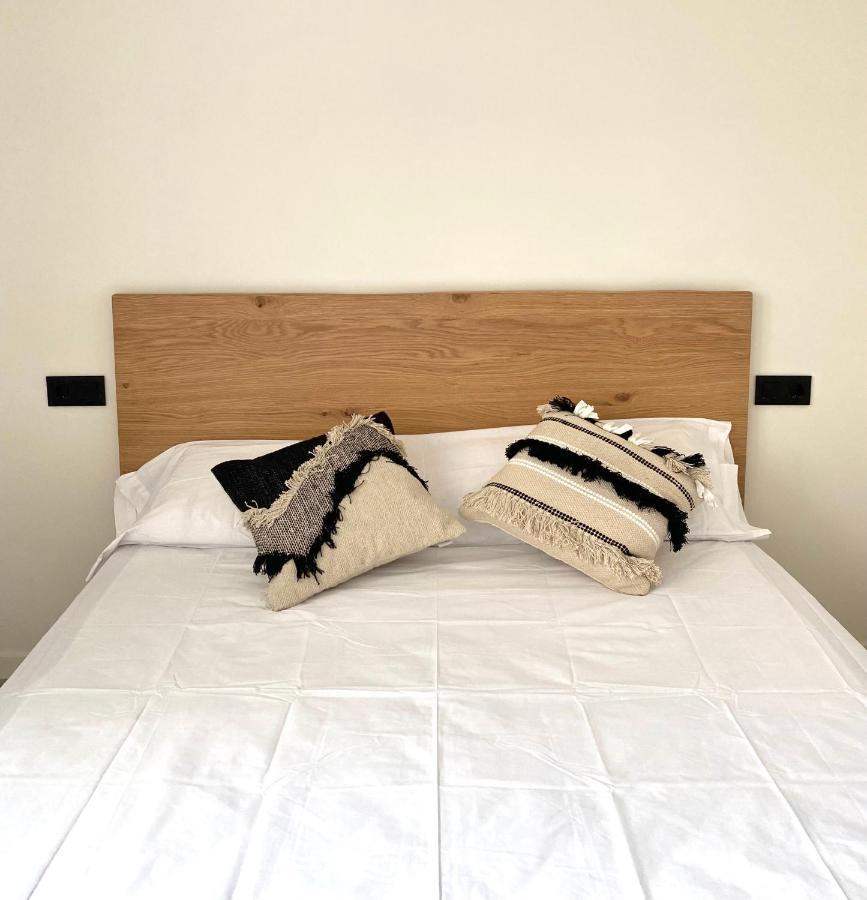 Acacias Suites Apartments 萨洛 外观 照片