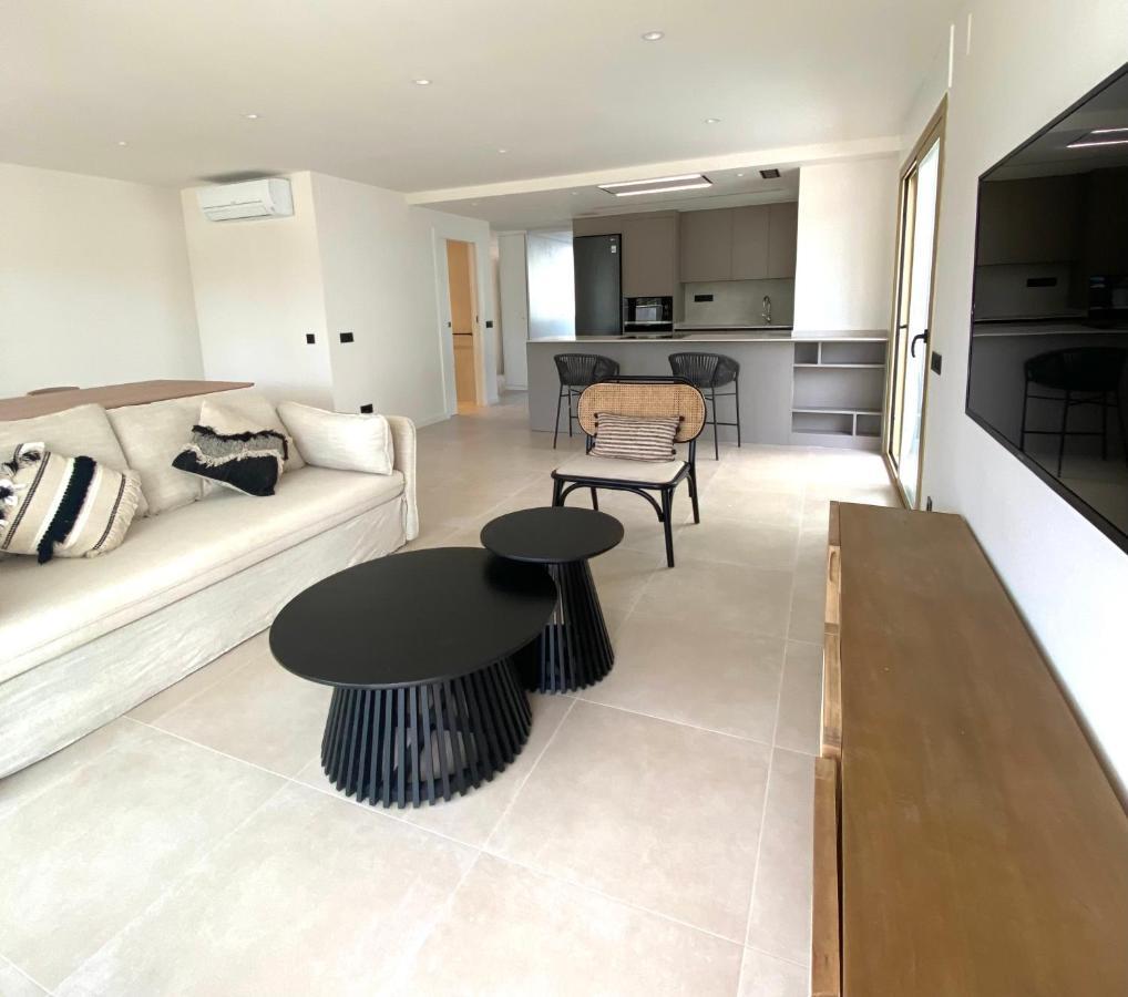 Acacias Suites Apartments 萨洛 外观 照片