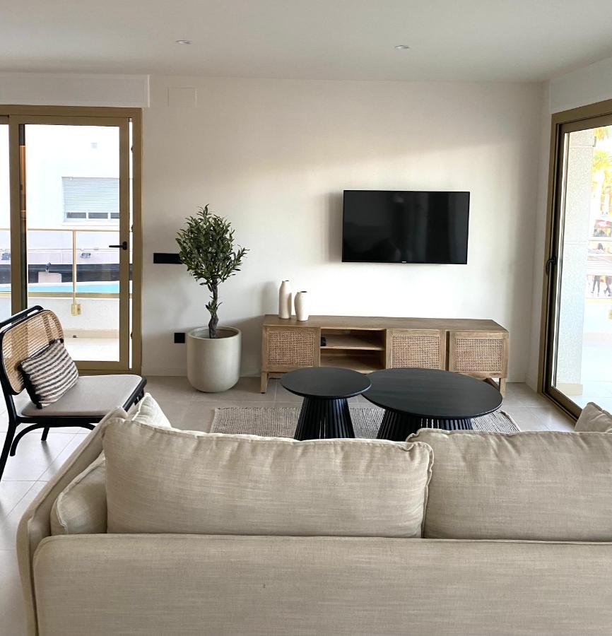Acacias Suites Apartments 萨洛 外观 照片